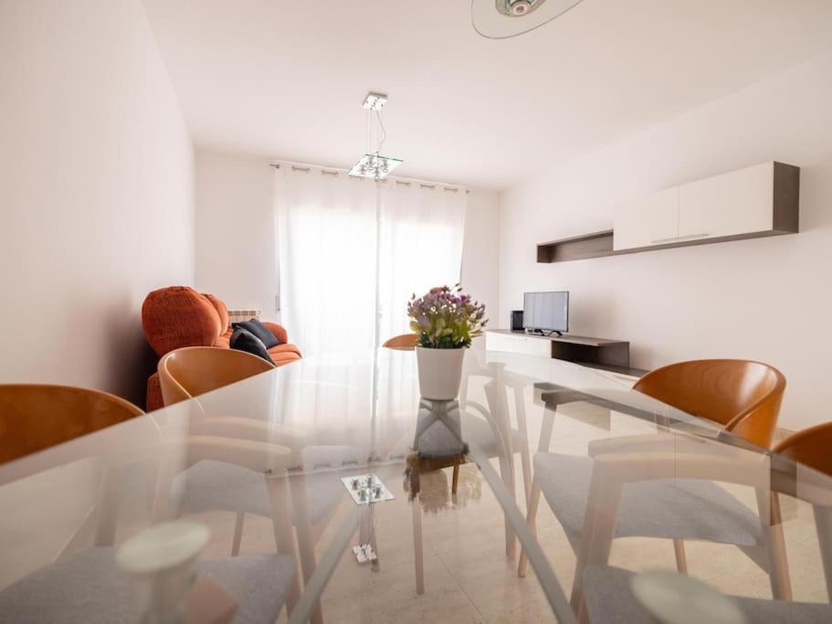 Fantastico Y Acogedor Apartamento En Sant Feliu 산펠리우데기솔스 외부 사진